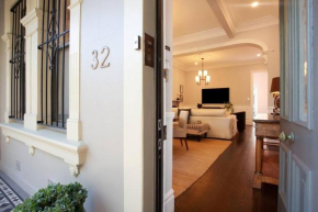 Chic urban designer terrace, Sydney